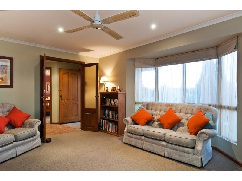 55 Quinvale Road, Hallett Cove SA 5158