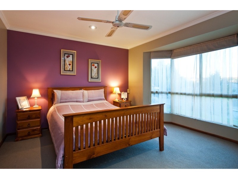 55 Quinvale Road, Hallett Cove SA 5158