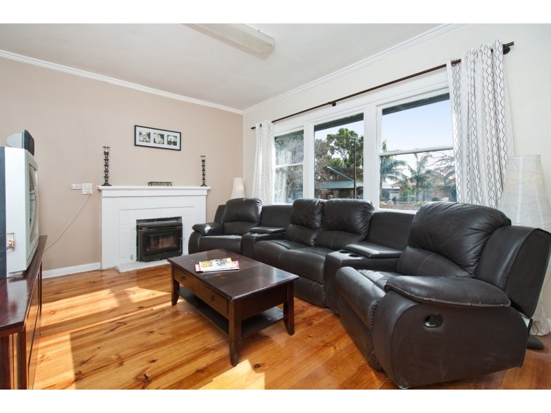 24 Walsh Avenue, St Marys SA 5042