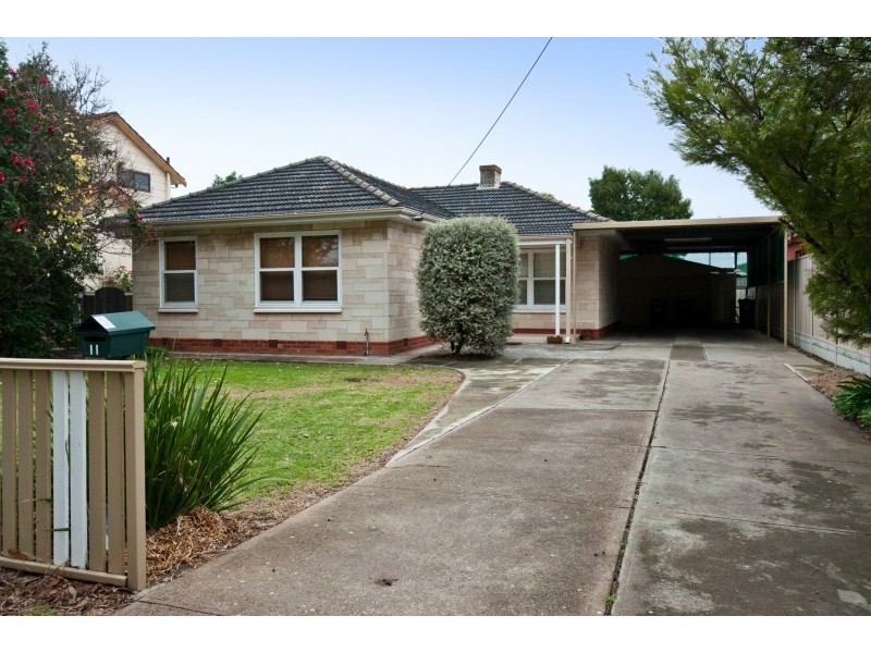 11 Sandison Avenue, Park Holme SA 5043