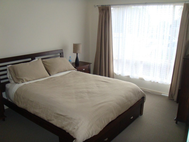 28A White Crescent, Seacombe Gardens SA 5047