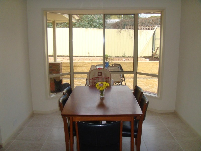 28A White Crescent, Seacombe Gardens SA 5047