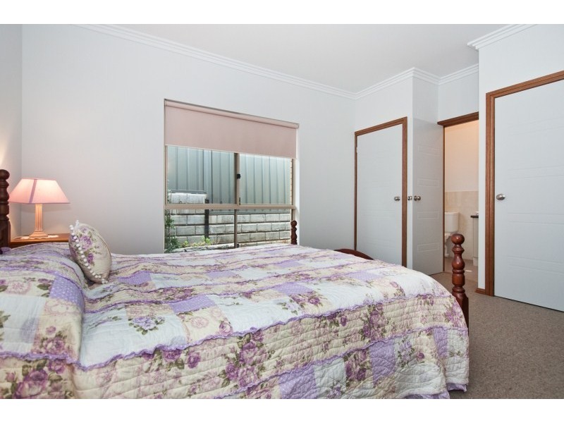 24 Torrey Rd, Flagstaff Hill SA 5159