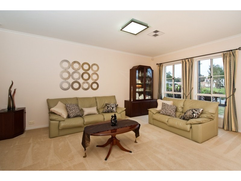 7 Chatswood Walk (Coventry Gdns), Morphettville SA 5043