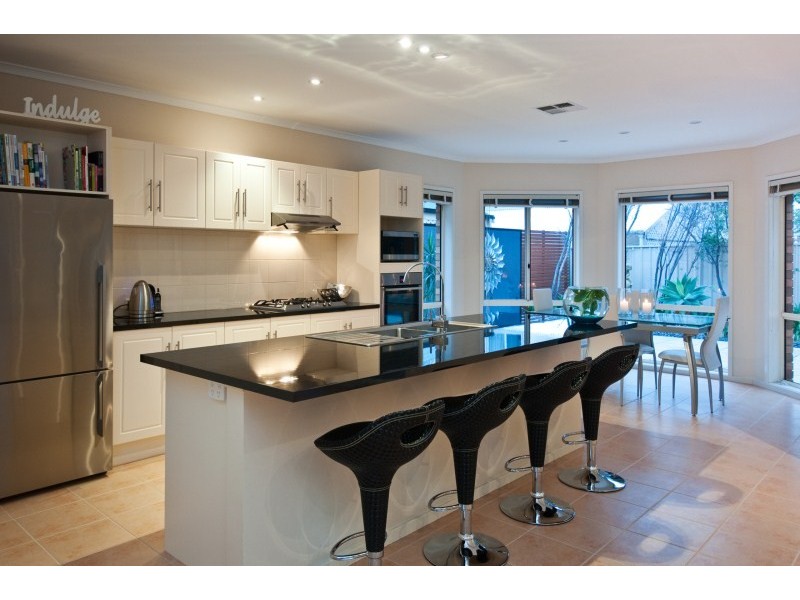 7 Chatswood Walk (Coventry Gdns), Morphettville SA 5043