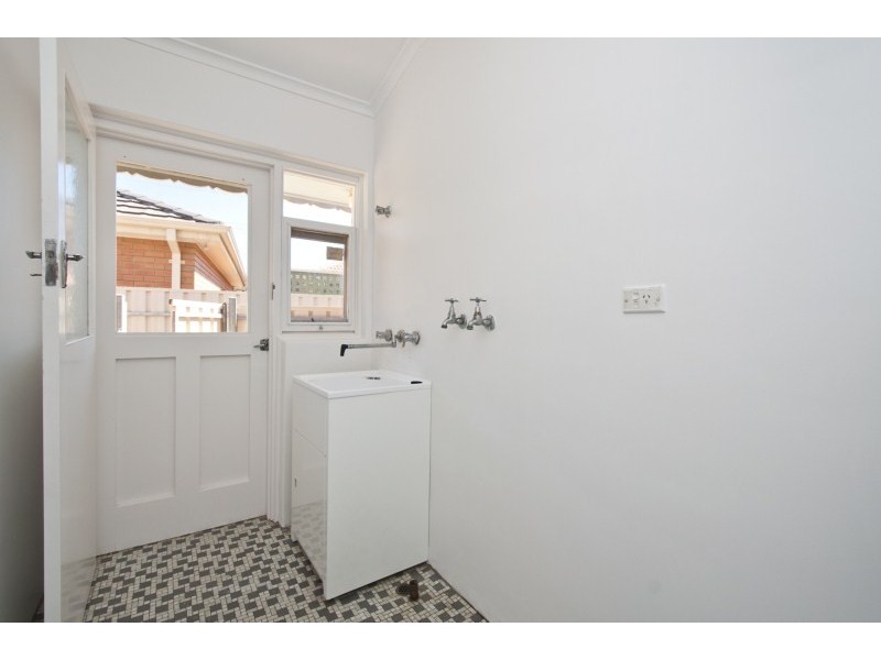 2/35 Harrow Road, Somerton Park SA 5044