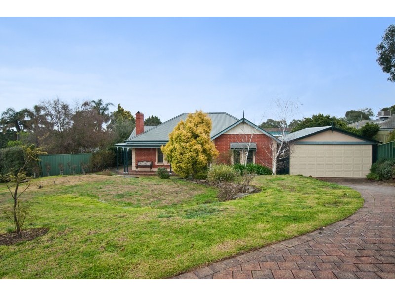 3 Brumby Ct, Woodcroft SA 5162