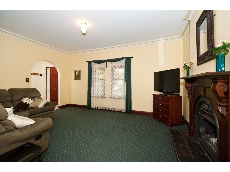 3 Brumby Ct, Woodcroft SA 5162