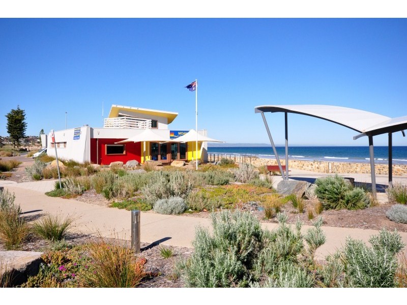 11 Griffiths Drive, Moana SA 5169