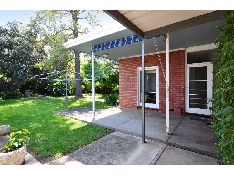 26 Lascelles Ave, Hove SA 5048