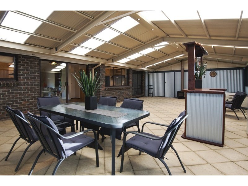 1 Opal Street, Aberfoyle Park SA 5159