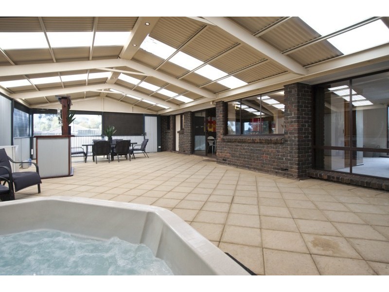 1 Opal Street, Aberfoyle Park SA 5159