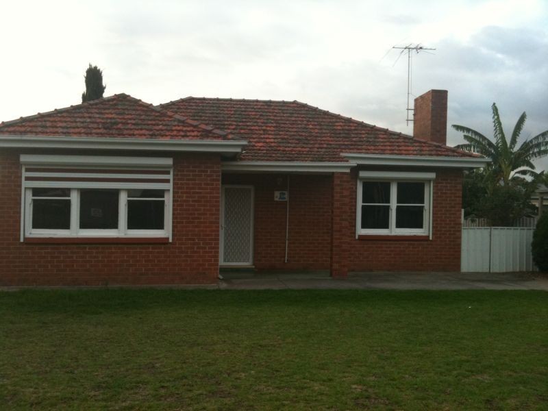 22 Pildappa Avenue, Park Holme SA 5043