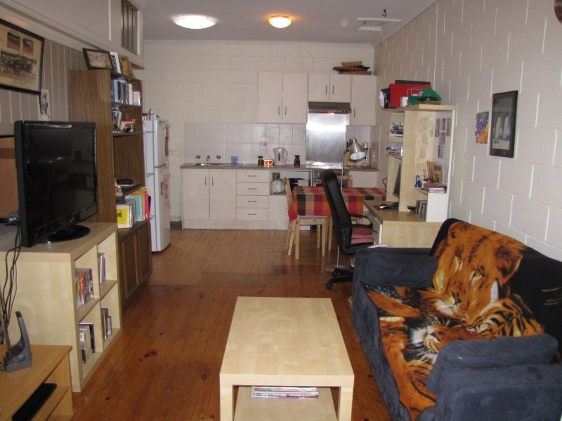 2/393 Anzac Hwy, Plympton SA 5038