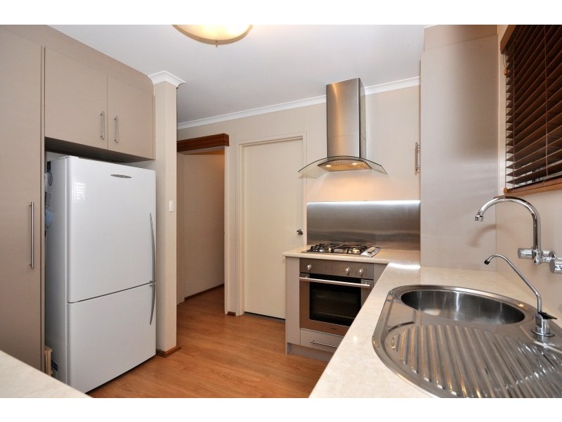 15 Homestead Dr, Aberfoyle Park SA 5159