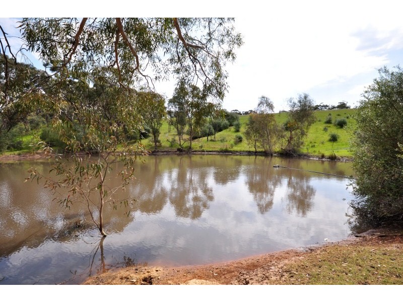 818 Piggott Range Rd, Onkaparinga Hills SA 5163