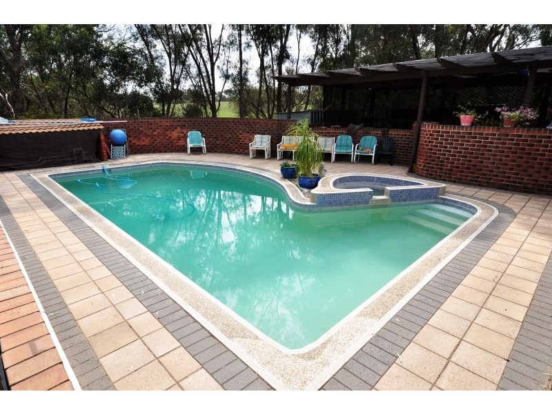 818 Piggott Range Rd, Onkaparinga Hills SA 5163