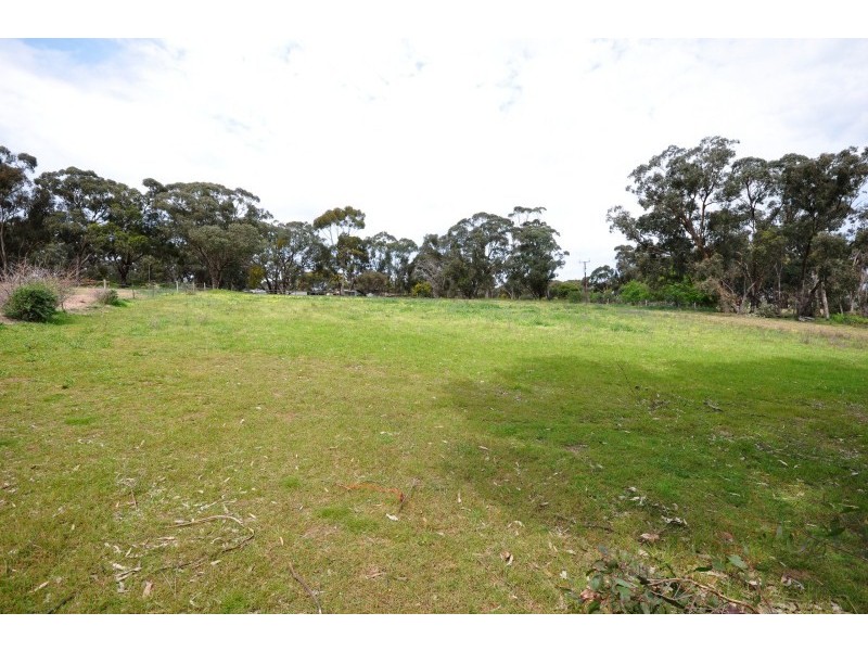 818 Piggott Range Rd, Onkaparinga Hills SA 5163