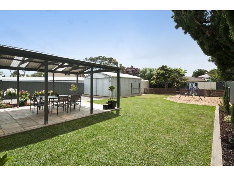 3  Whittier Ave, Marion SA 5043