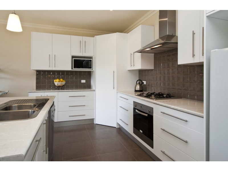 3  Whittier Ave, Marion SA 5043