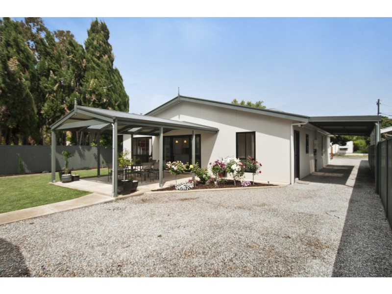 3  Whittier Ave, Marion SA 5043