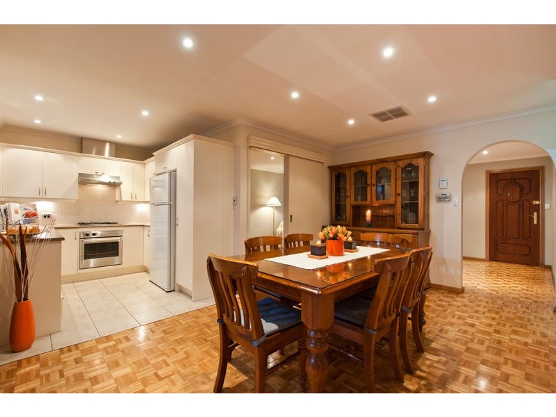 10 Corro St, Aberfoyle Park SA 5159