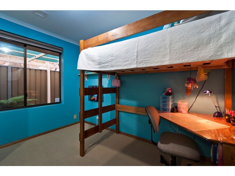 10 Corro St, Aberfoyle Park SA 5159