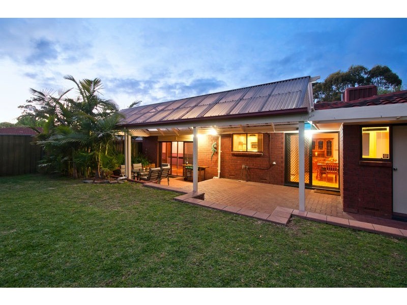 10 Corro St, Aberfoyle Park SA 5159