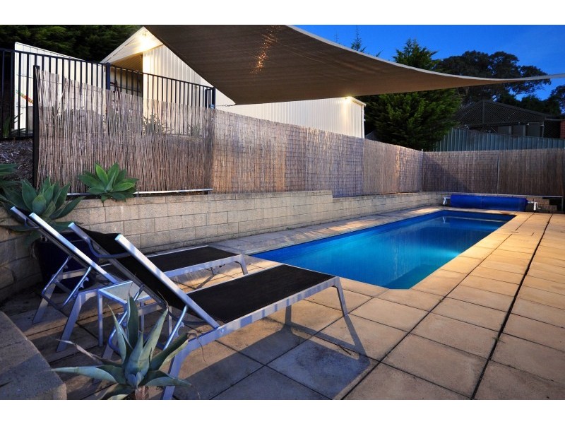 57 The Oaks Pde, Aberfoyle Park SA 5159