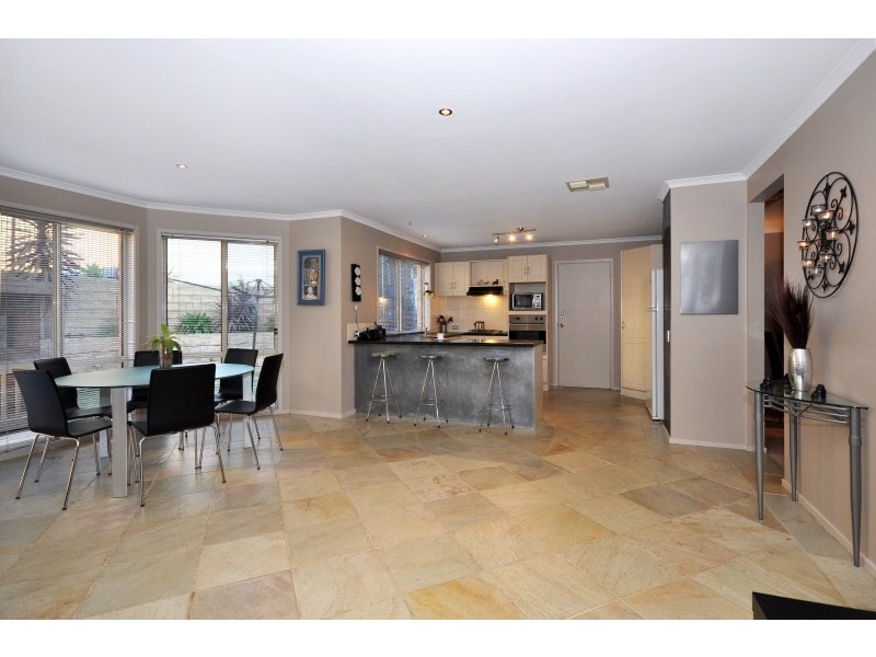 57 The Oaks Pde, Aberfoyle Park SA 5159