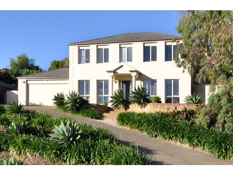 57 The Oaks Pde, Aberfoyle Park SA 5159