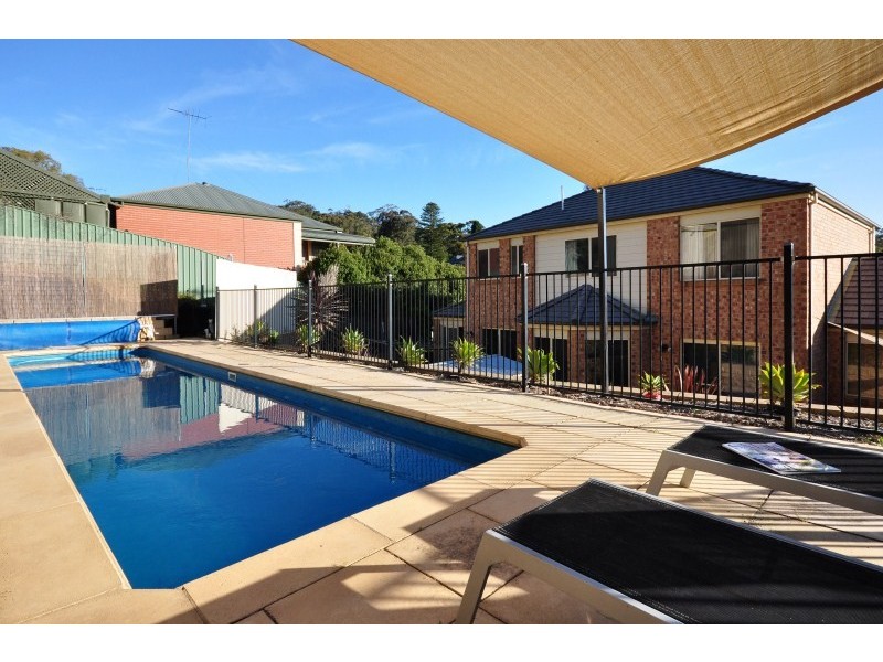 57 The Oaks Pde, Aberfoyle Park SA 5159