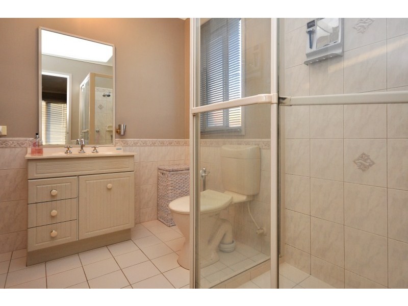 57 The Oaks Pde, Aberfoyle Park SA 5159