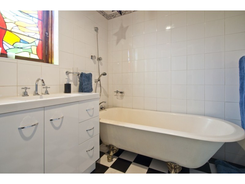 25 Lascelles Ave, Hove SA 5048