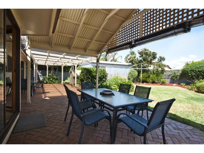 25 Lascelles Ave, Hove SA 5048