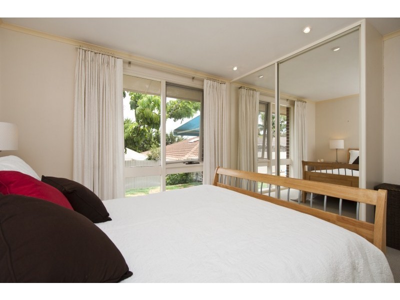 7 Lowanna Rd, Seaview Downs SA 5049