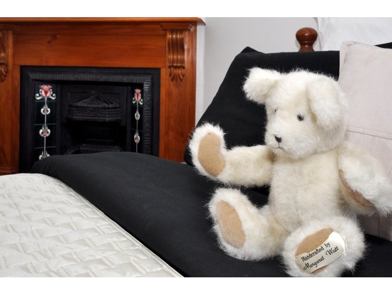 7 Farman Ave, Hendon SA 5014