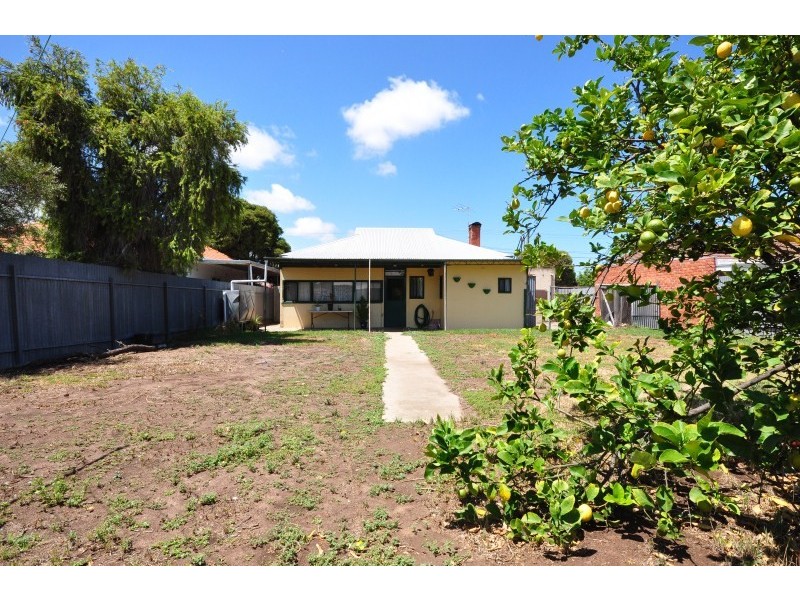 7 Farman Ave, Hendon SA 5014