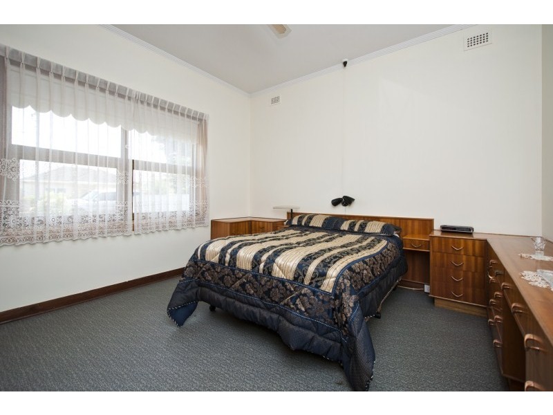 24 Knight Street, West Richmond SA 5033