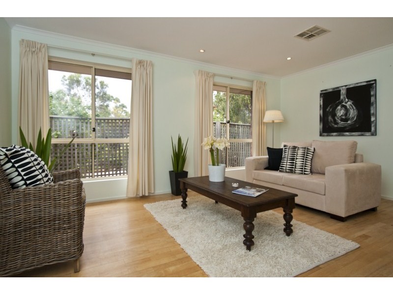 12 John Fisher Drive, Torrens Park SA 5062