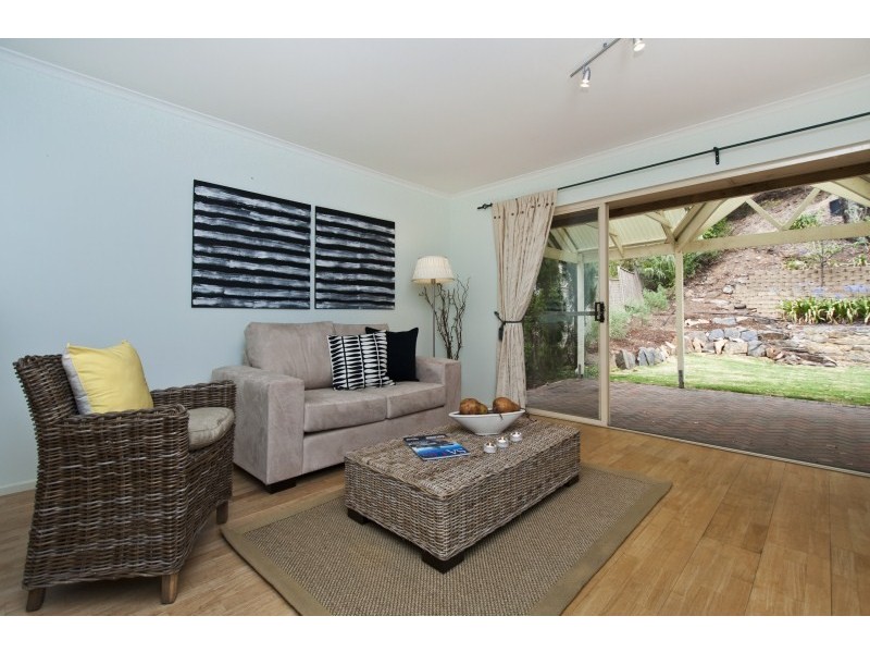 12 John Fisher Drive, Torrens Park SA 5062