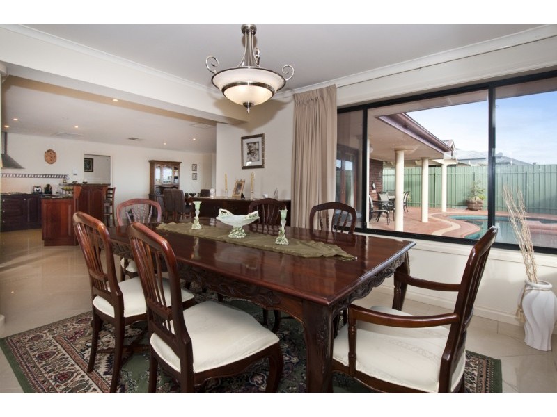 .48 Elizabeth Cres, Hallett Cove SA 5158