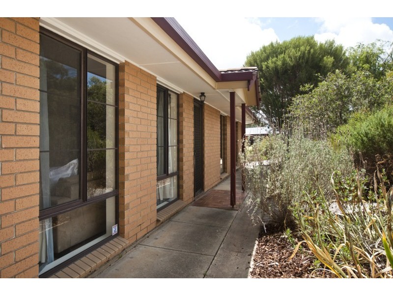 5 Serenade Cres, Aberfoyle Park SA 5159