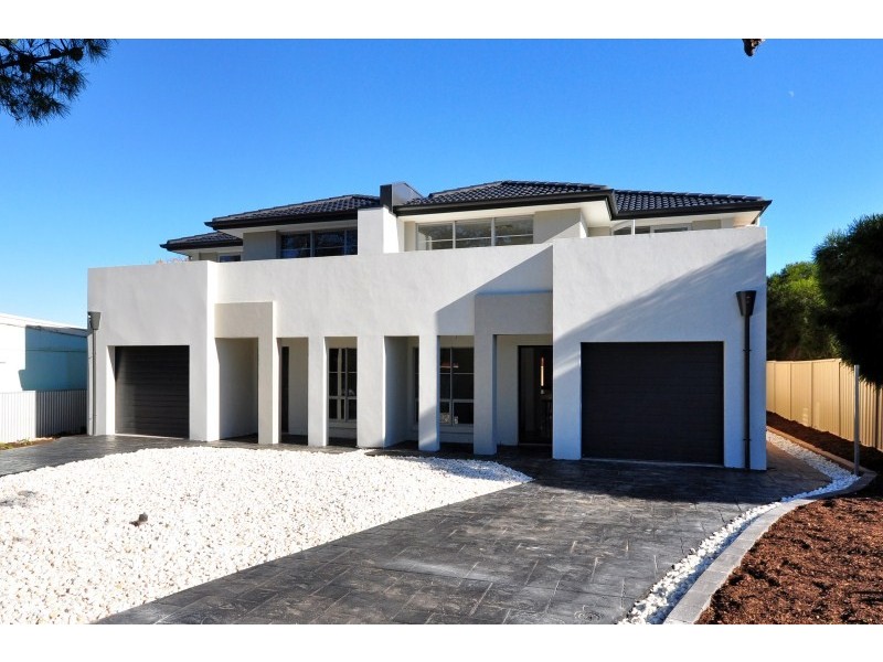 11A Griffiths Drive, Moana SA 5169