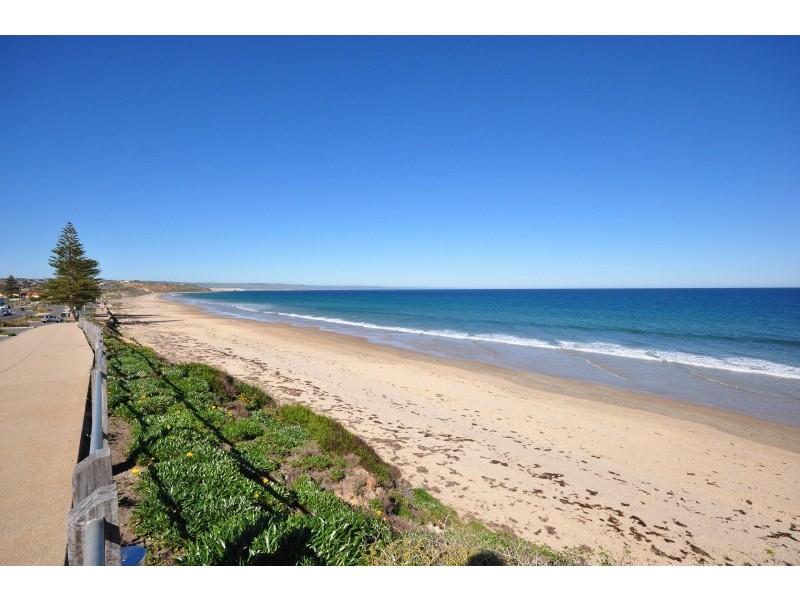 11A Griffiths Drive, Moana SA 5169