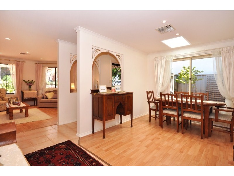 6 Lomandra Pl, Flagstaff Hill SA 5159