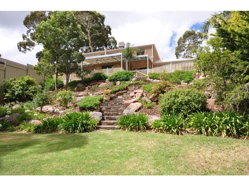 19 Kingfisher Cct, Flagstaff Hill SA 5159
