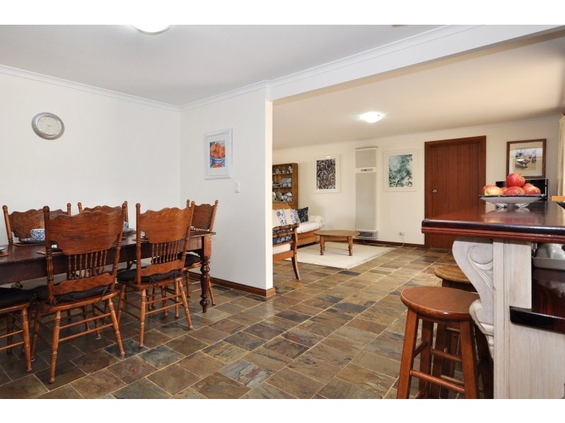 19 Kingfisher Cct, Flagstaff Hill SA 5159