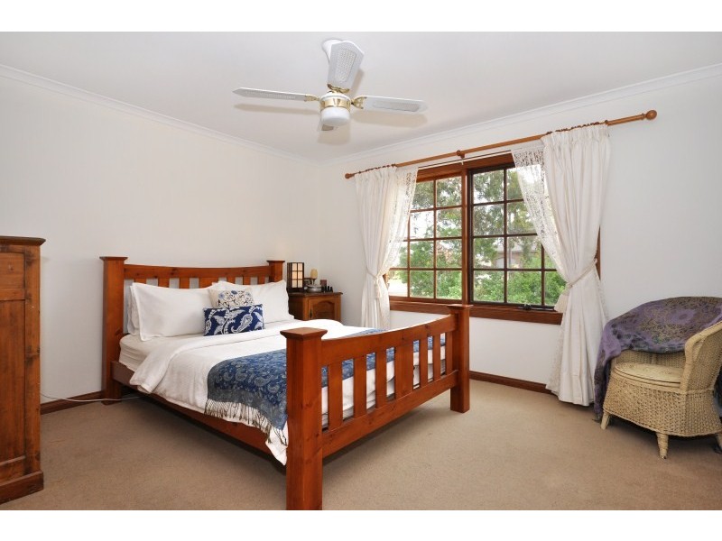 19 Kingfisher Cct, Flagstaff Hill SA 5159