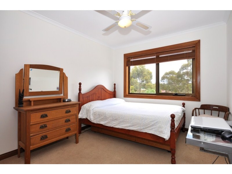 19 Kingfisher Cct, Flagstaff Hill SA 5159
